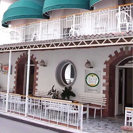 Cinquestelle Del Centro Storico Hotel
