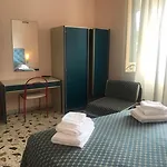 Cinquestelle Del Centro Storico Hotel 3*