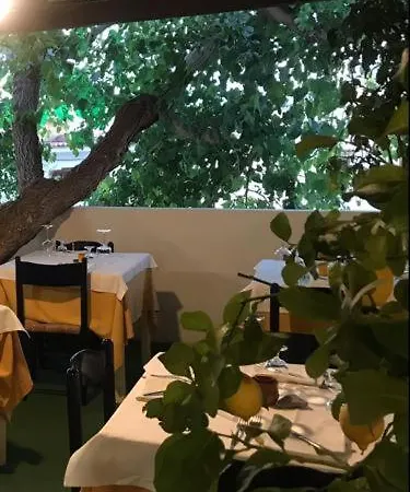 Cinquestelle Albergo Del Centro Storico 3* Palinuro