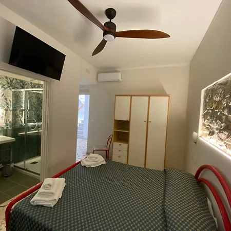 Hotel Cinquestelle Albergo Del Centro Storico Palinuro