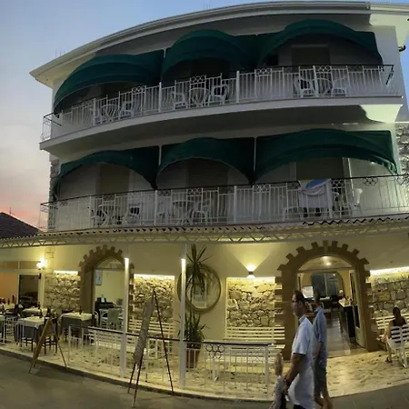 Hotel Cinquestelle Albergo Del Centro Storico Palinuro