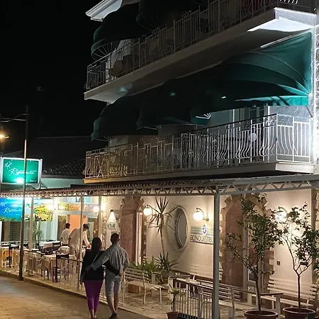 Cinquestelle Del Centro Storico Hotel 3*