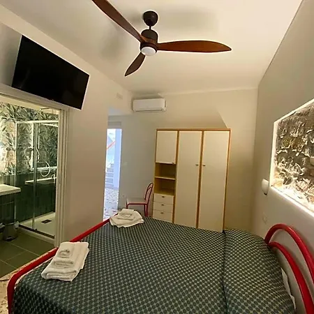 Cinquestelle Albergo Del Centro Storico Palinuro
